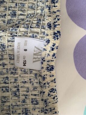 Zara Cream and Navy Speckled Knit Top